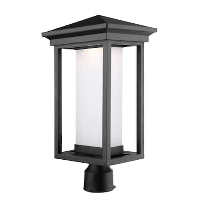 Overbrook 1-Light Post Lighting Lantern