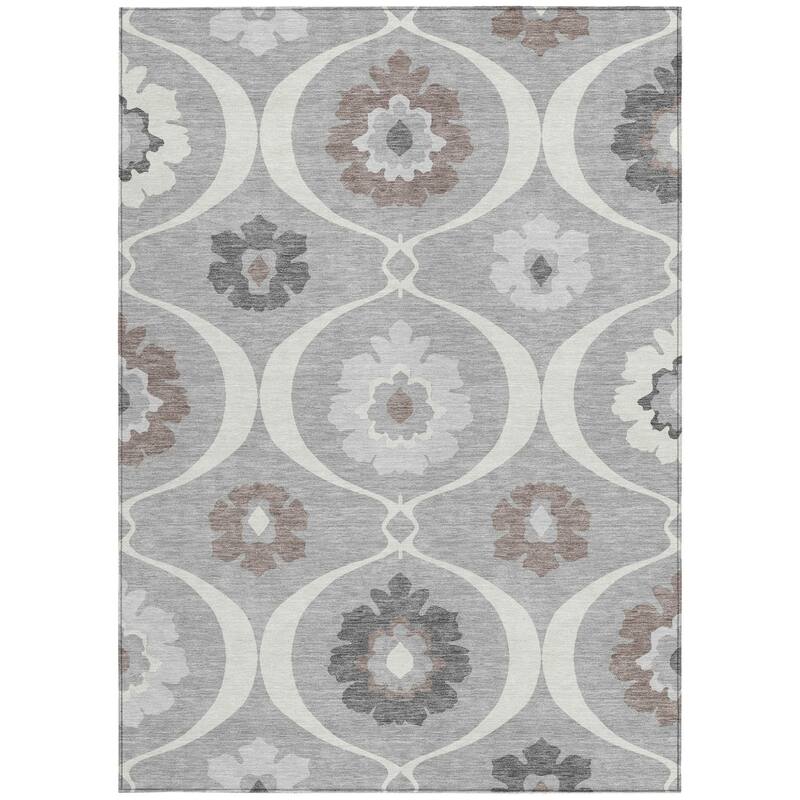 HomeRoots Medallion Transitional Rectangle Outdoor Rug