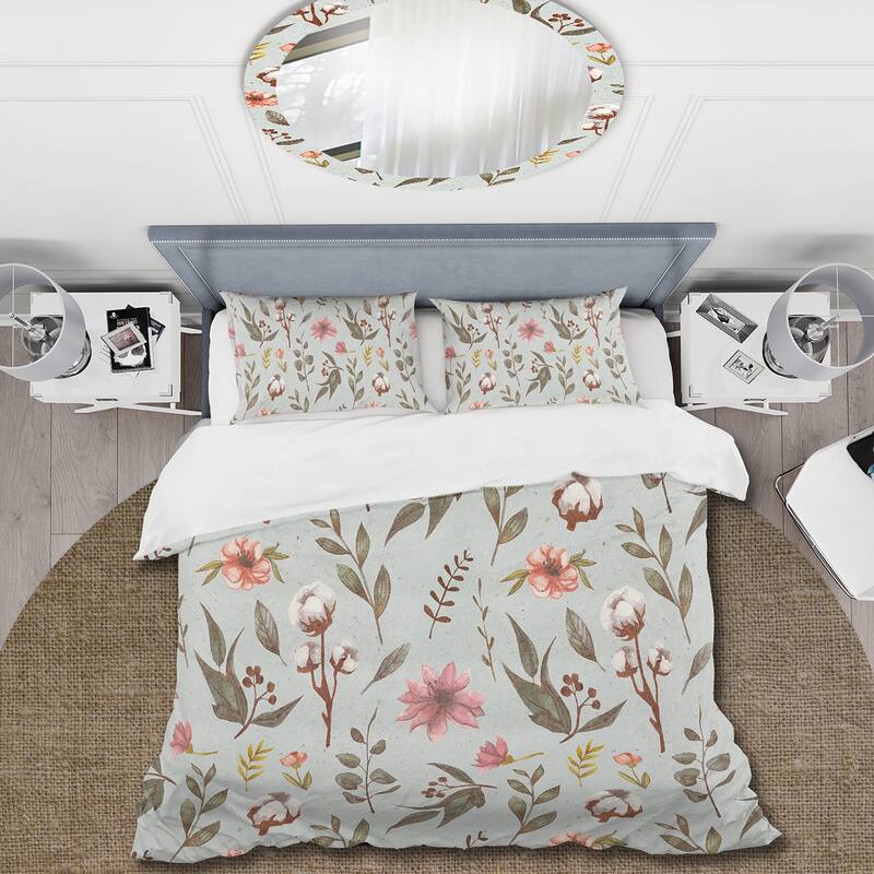 Designart 'Vintage Flowers With Cotton Flowers And Eucalyptus Leaves