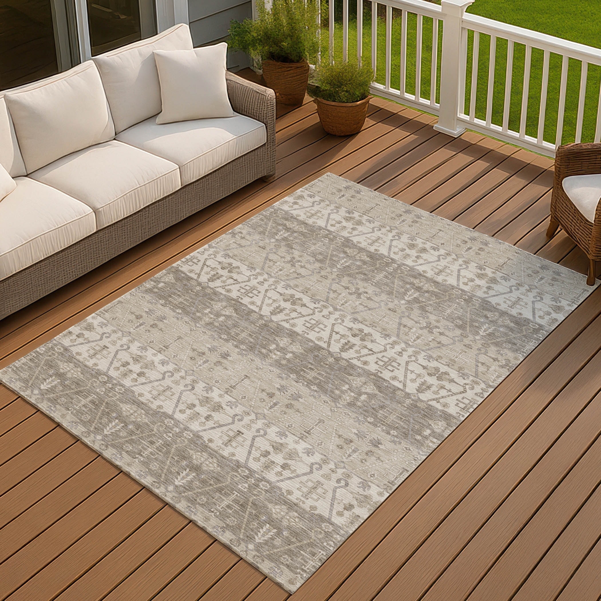 Machine Washable Indoor/ Outdoor Global Wayzata Chantille Rug