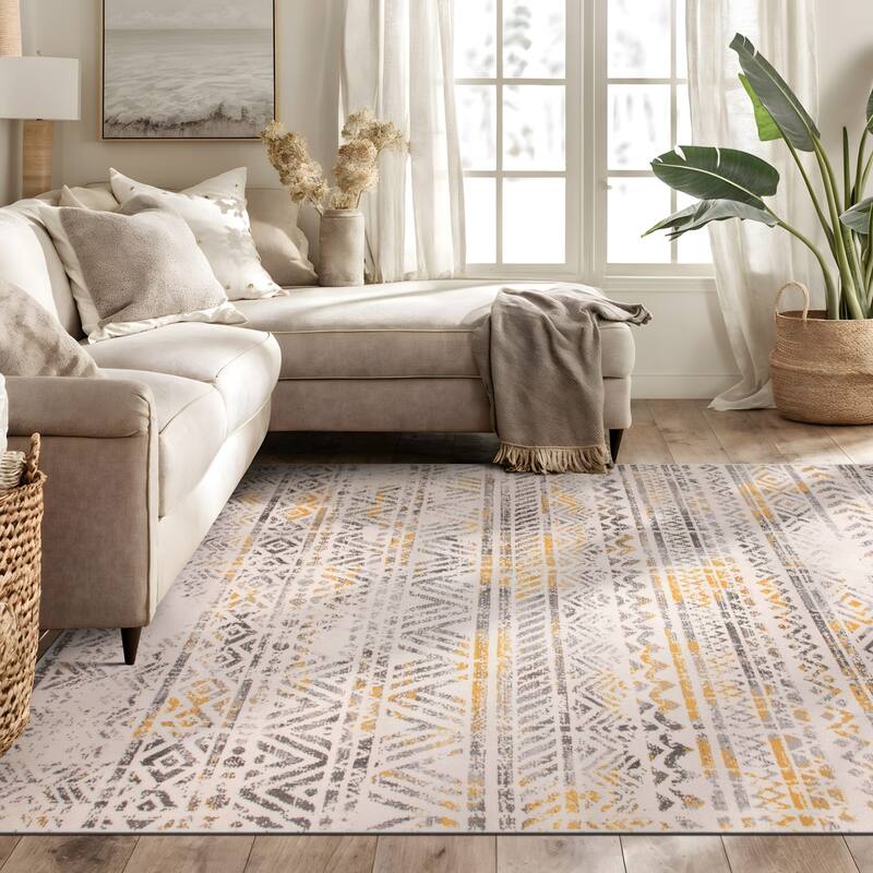 The Curated Nomad Midtown Geometric Distressed Bohemian Rug