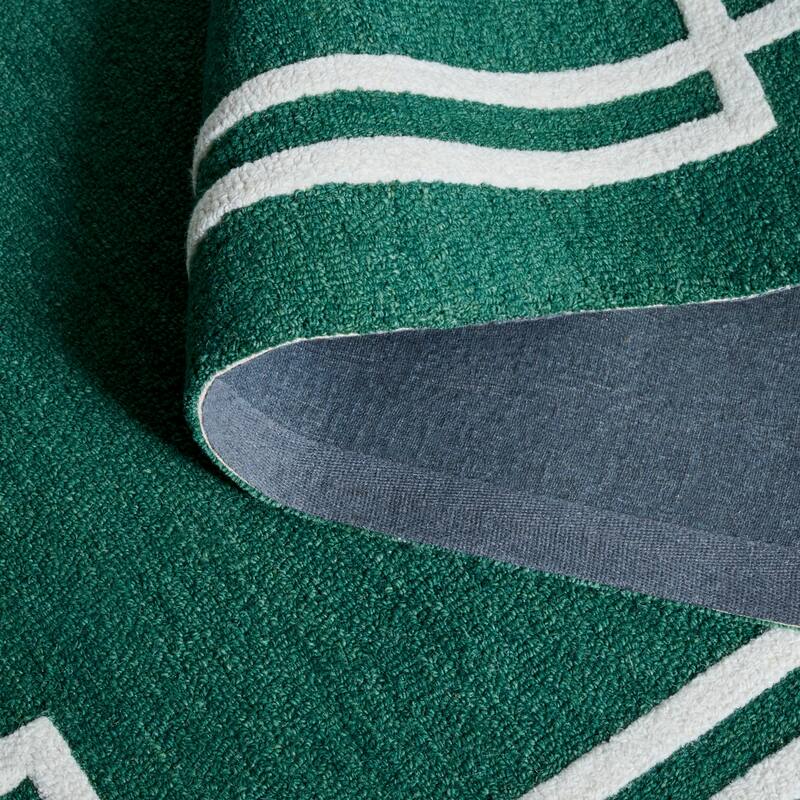 Martha Stewart by SAFAVIEH Handmade Fulgenzia Wool Rug