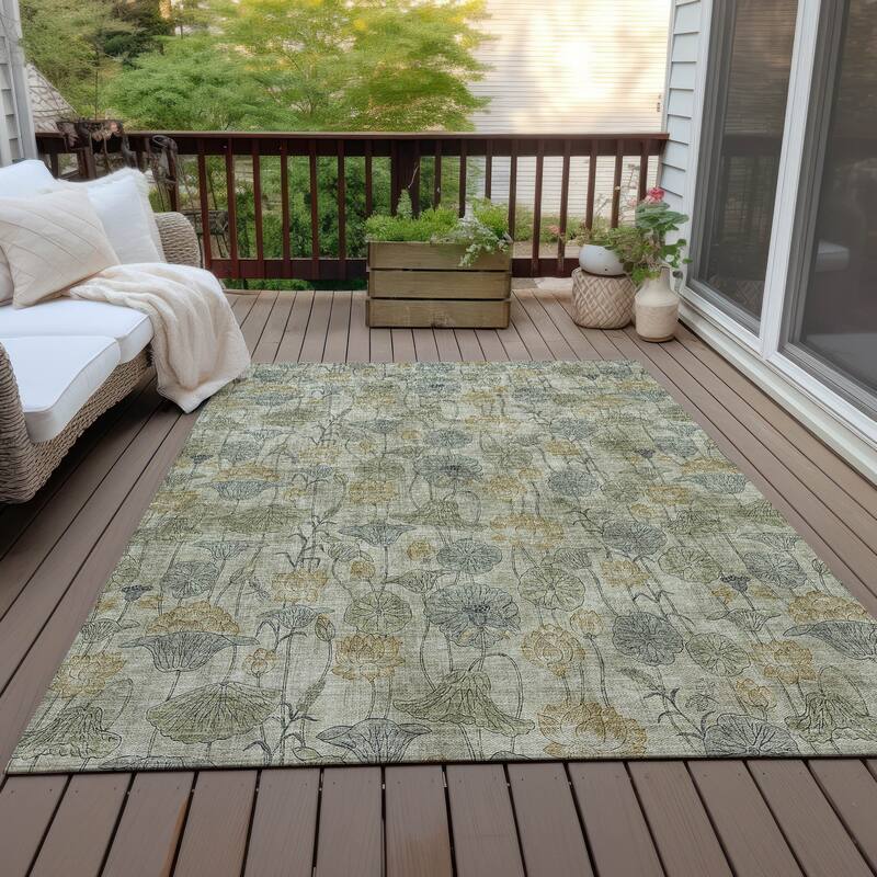 Machine Washable Indoor/Outdoor Modern Floral Chantille Rug - Khaki - 8' x 10'
