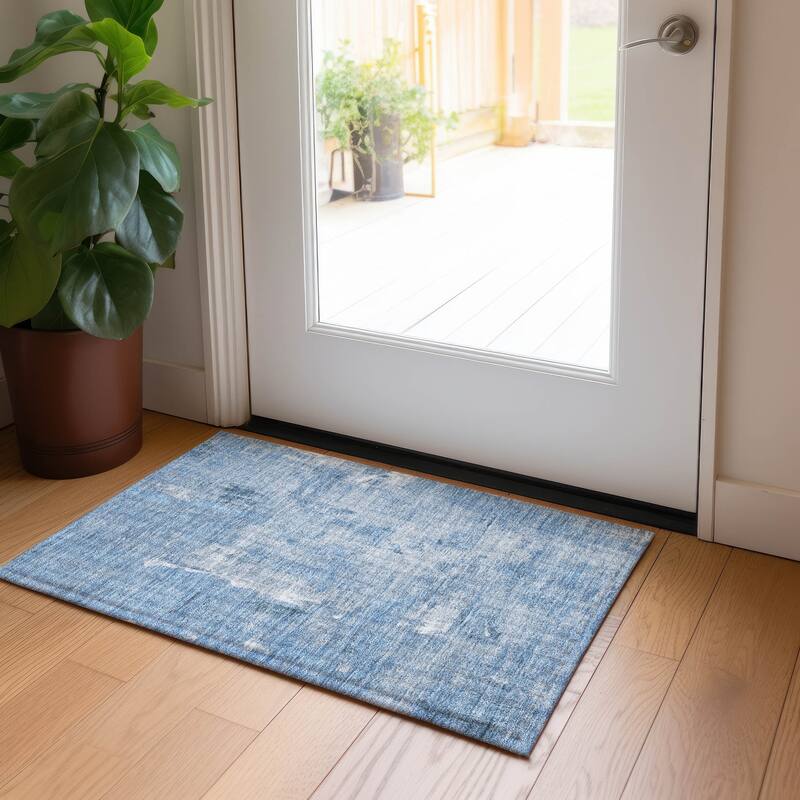 Machine Washable Indoor/ Outdoor Abstract Imprints Chantille Rug - Denim - 1'8" x 2'6"