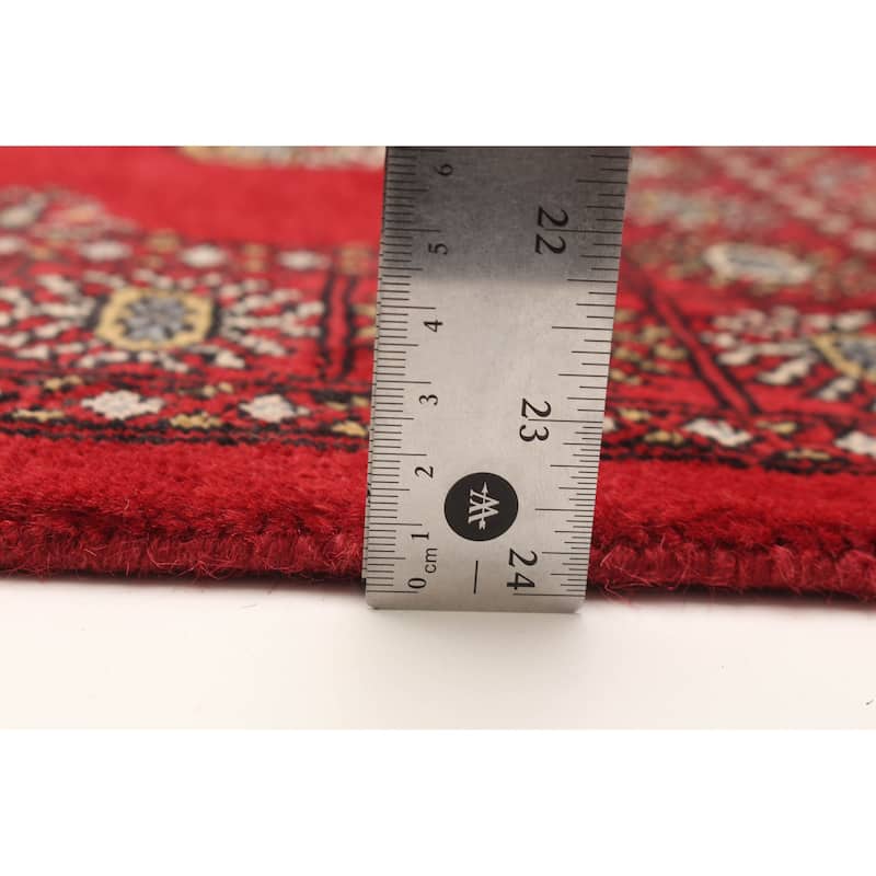 ECARPETGALLERY Hand-knotted Peshawar Bokhara Red Wool Rug - 4'1 x 5'10