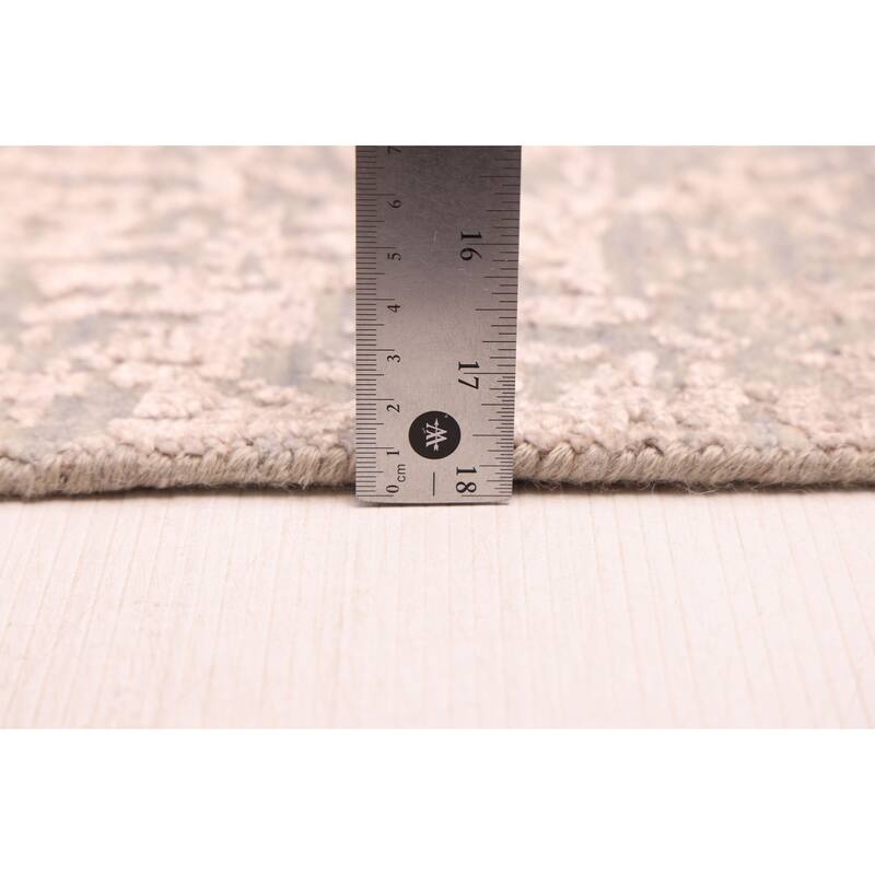 ECARPETGALLERY Hand-knotted Legacy Grey Silk, Wool Rug - 2'6 x 9'10