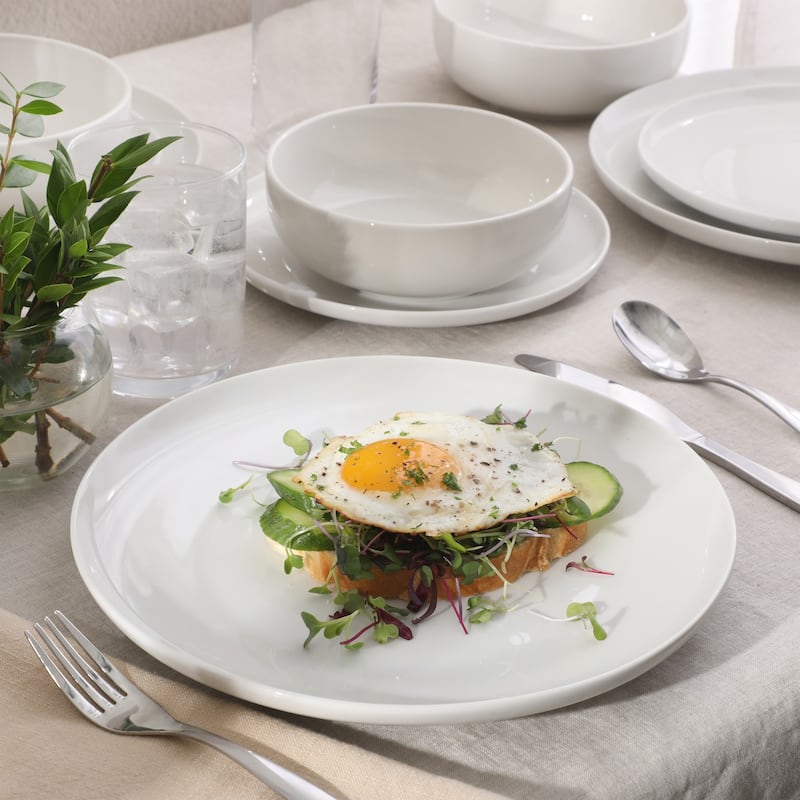 Gibson Home Havenstone 12-Piece Porcelain Dinnerware Set - Plates & Bowls, Classic White Everyday Dish Set