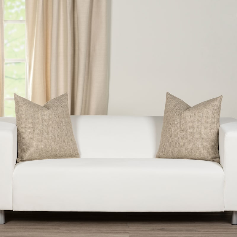 Siscovers Adventure Stain-Resistant Throw Pillow