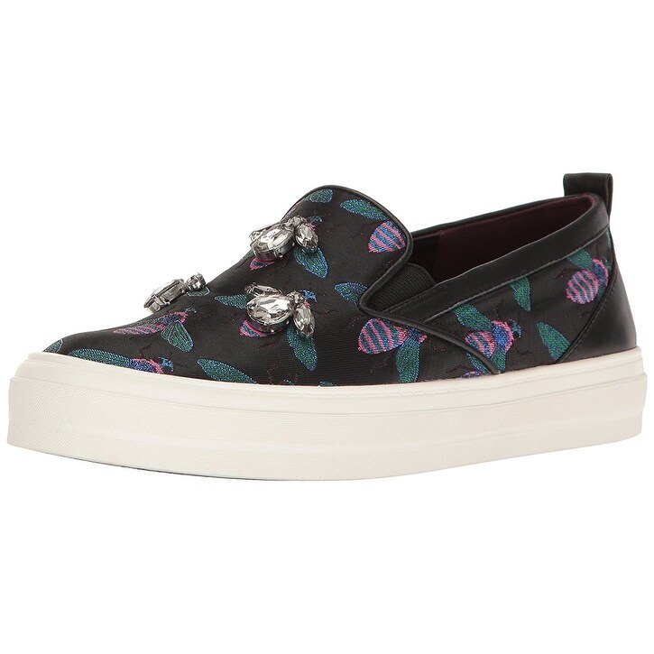 nine west slip on sneakers