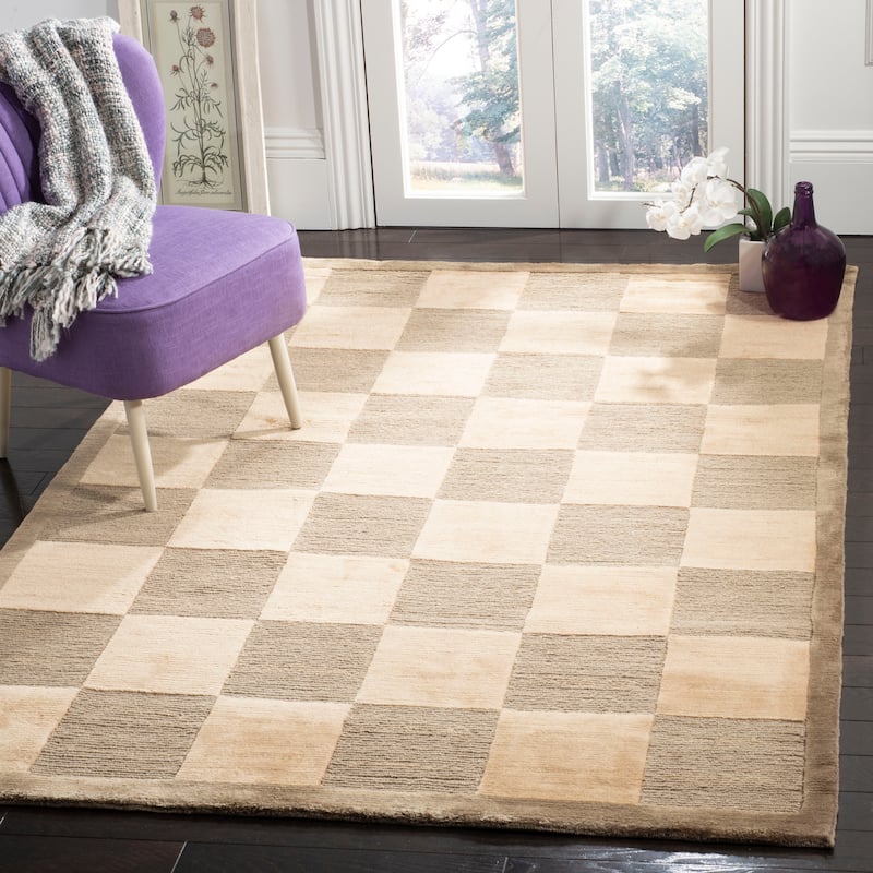 SAFAVIEH Couture Hand-knotted Tibetan Ioanna Modern Wool Rug - 8' x 10' - Green/Beige