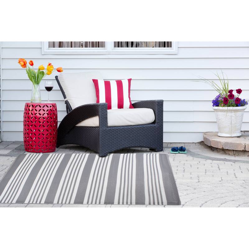 DII Multi-Striped Outdoor Rug