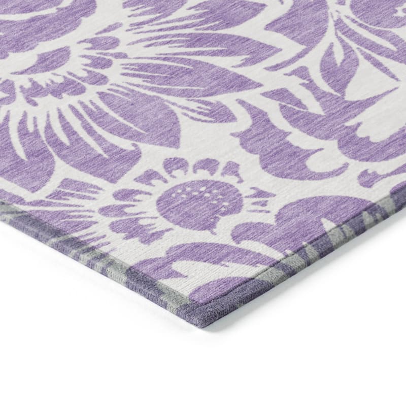 Machine Washable Indoor/ Outdoor Whimsy Floral Chantille Rug