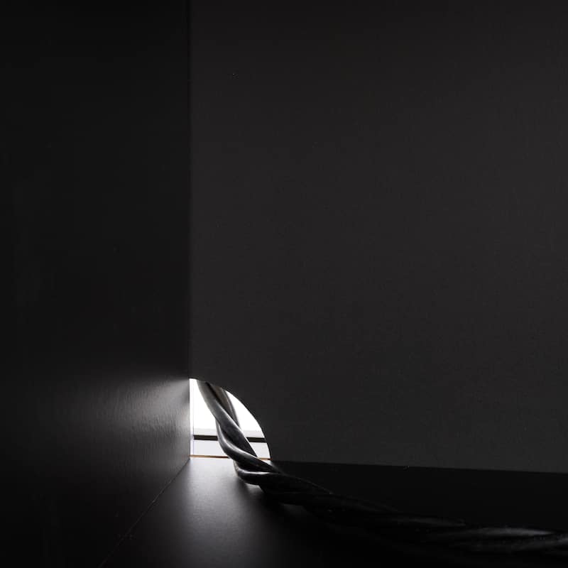 SAFAVIEH Home Sabby Tambour Door Compact Sideboard/TV Stand - 39"W x 20"D x 32"H