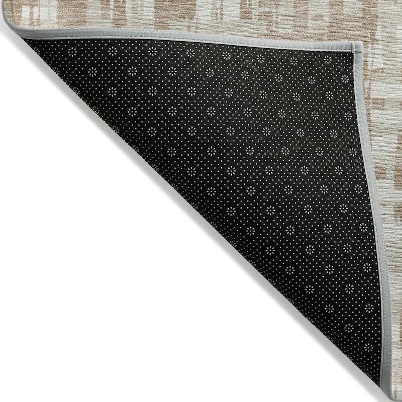 Machine Washable Indoor/ Outdoor Modern Crosshatch Chantille Rug
