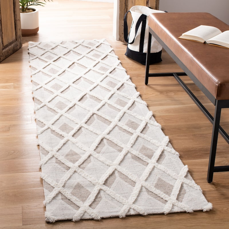 SAFAVIEH Handmade Marbella Sevastia Modern Polyester Rug - 2'3" x 8' Runner - Beige/Ivory