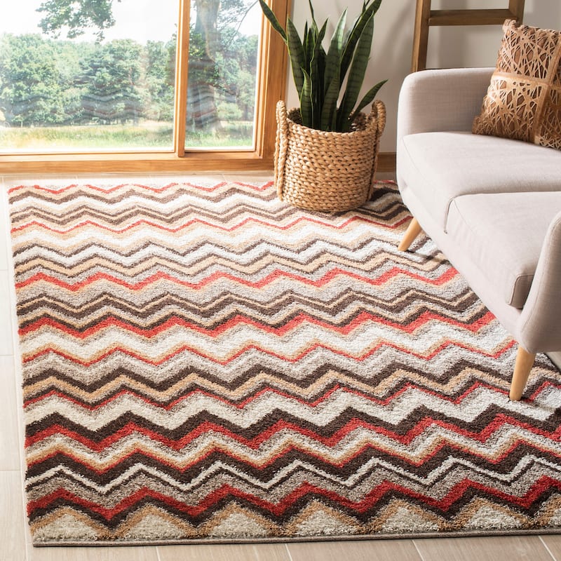 SAFAVIEH Tahoe Gular Cabin & Lodge Rug - 8' x 10' - Beige/Brown