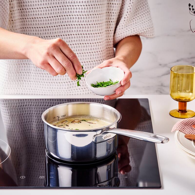 Alva Maestro Stainless Steel Saucepan with Lid with Pouring Spout