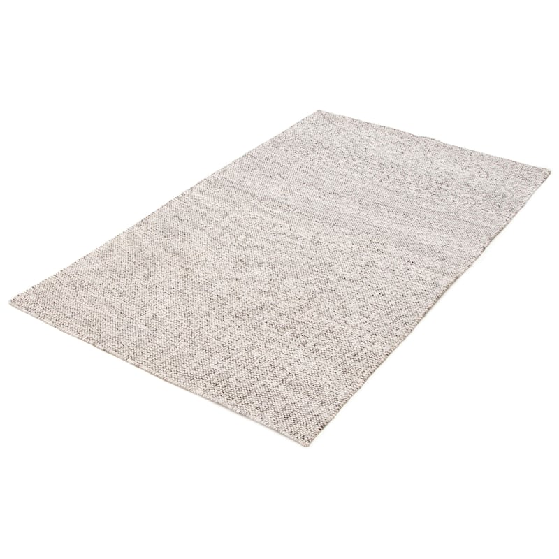 Sienna Black, White Rug 4'11" x 8'4" - 4'11 x 8'4