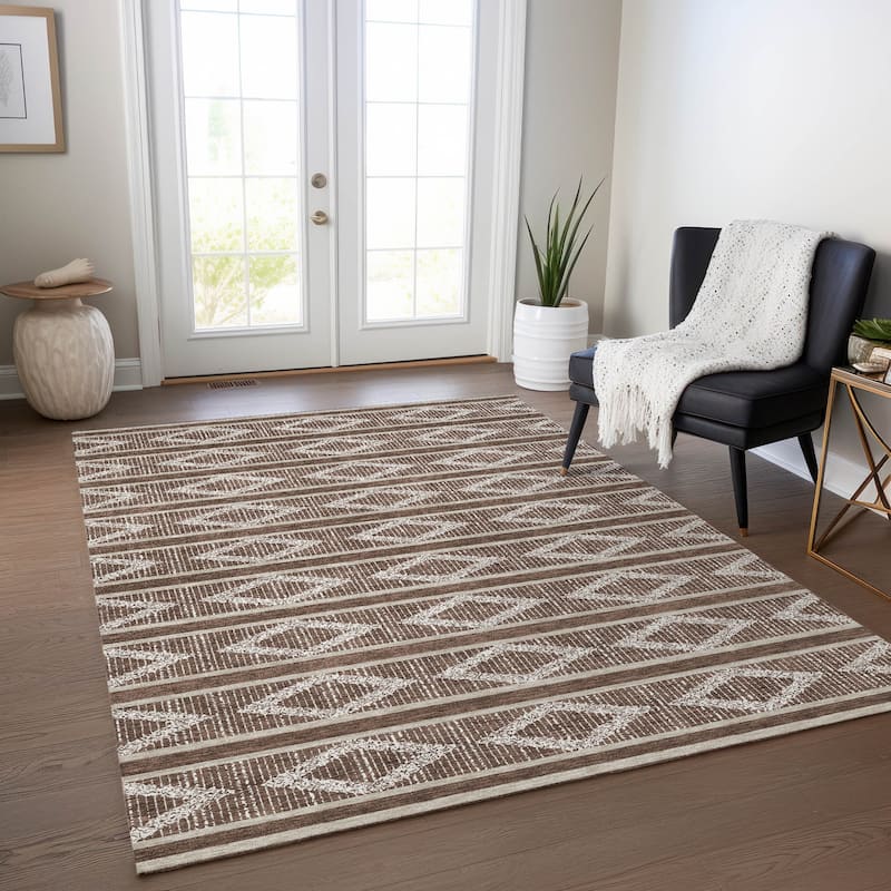 Machine Washable Indoor/ Outdoor Diamond Stripe Chantille Rug - Brown - 8' x 10'