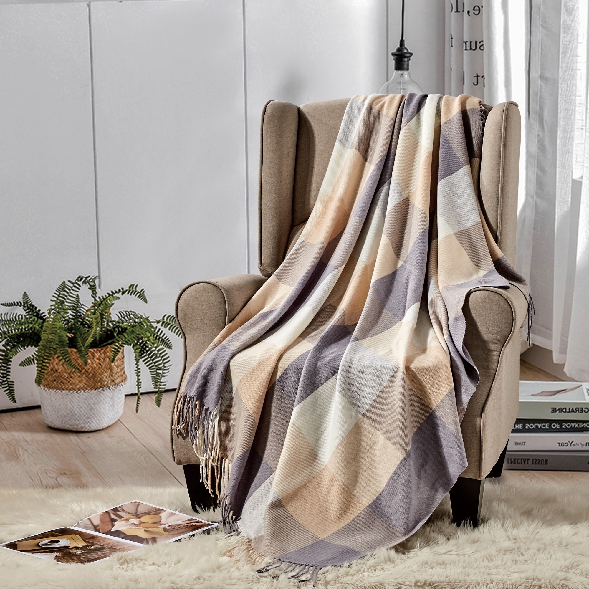 ESCA Knitted Throw Blanket