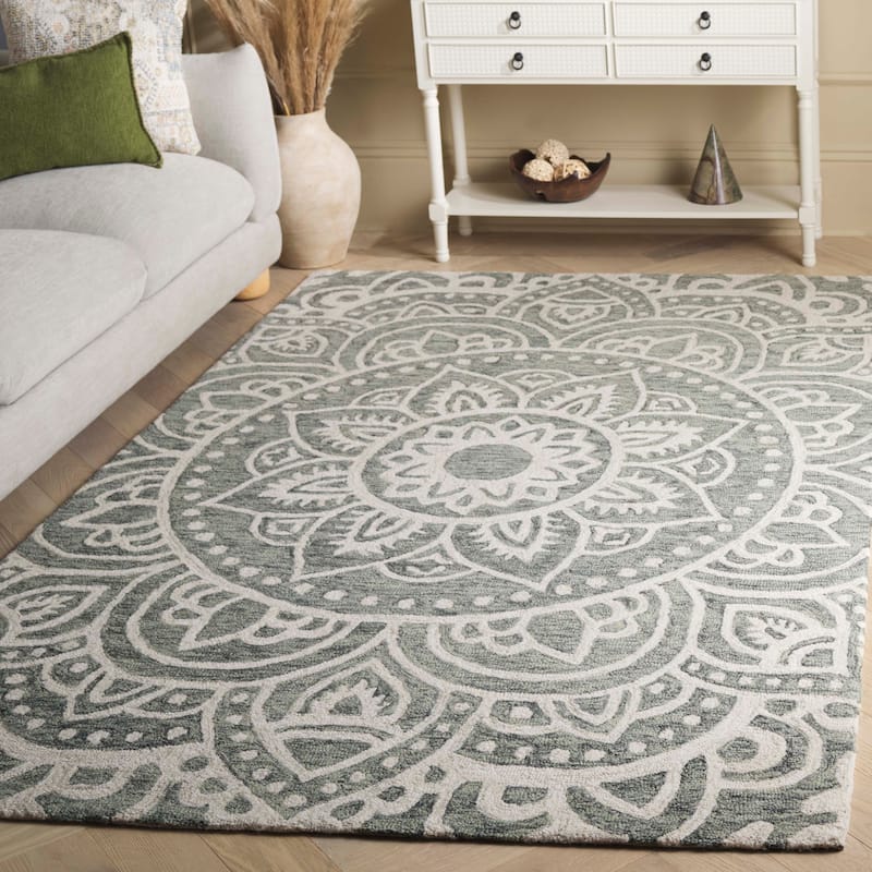 SAFAVIEH Handmade Metro Ehtel Wool Rug - Green/Ivory - 5' x 8'