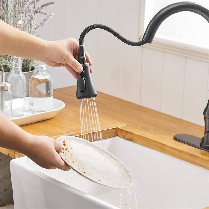 Single Handle Kitchen Faucet With Pull Down Sprayer Modern Kitchen Sink Faucets One Hole Basin Taps With Valve and Deck Plate