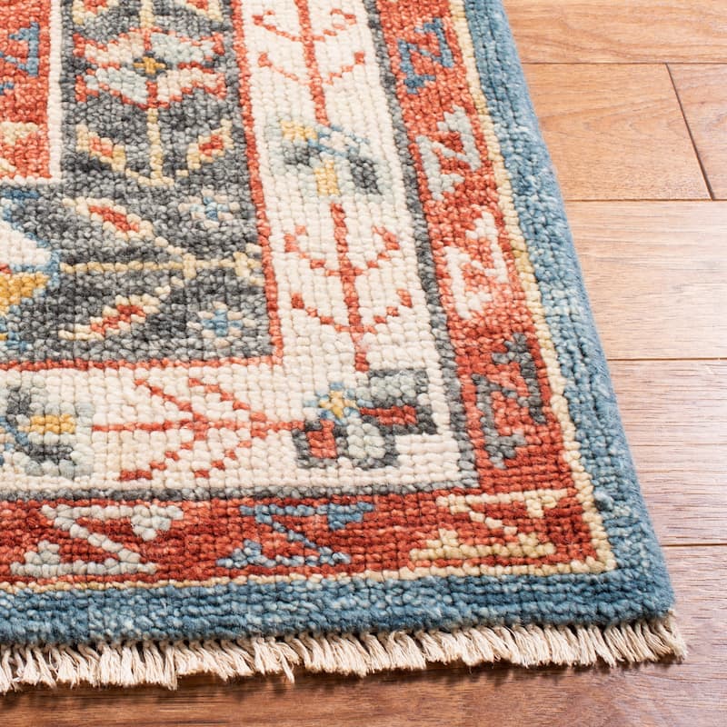 SAFAVIEH Handmade Samarkand Shavonne Traditional Oriental Wool Rug
