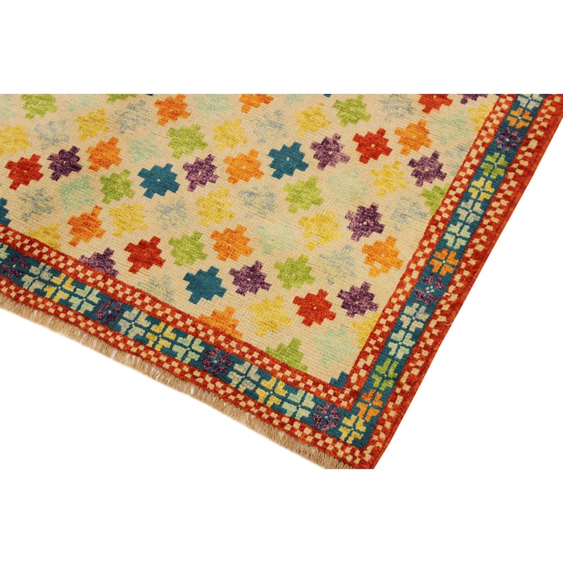 Shabby Chic Balochi Hurst Beige/Teal Hand Knotted Wool Rug - 5'0'' x 6'6''