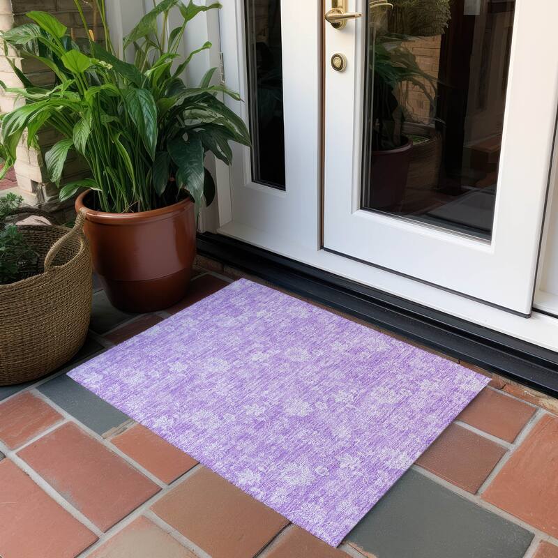 Machine Washable Indoor/ Outdoor Chantille Casual Floral Farmhouse Rug