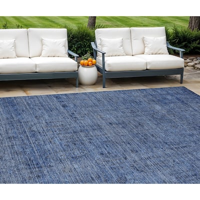 HomeRoots Southwestern Transitional Rectangle Outdoor Rug