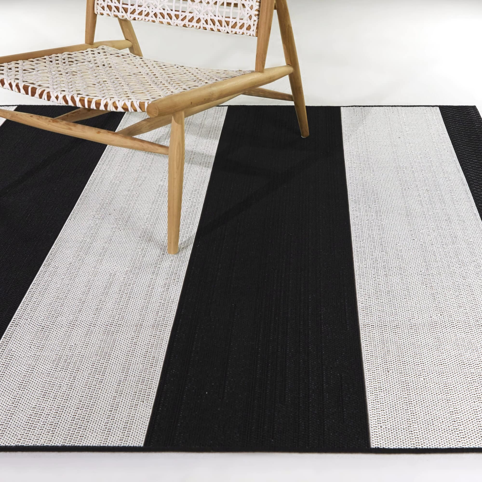 Louisa Striped Patio Indoor/Outdoor Area Rug