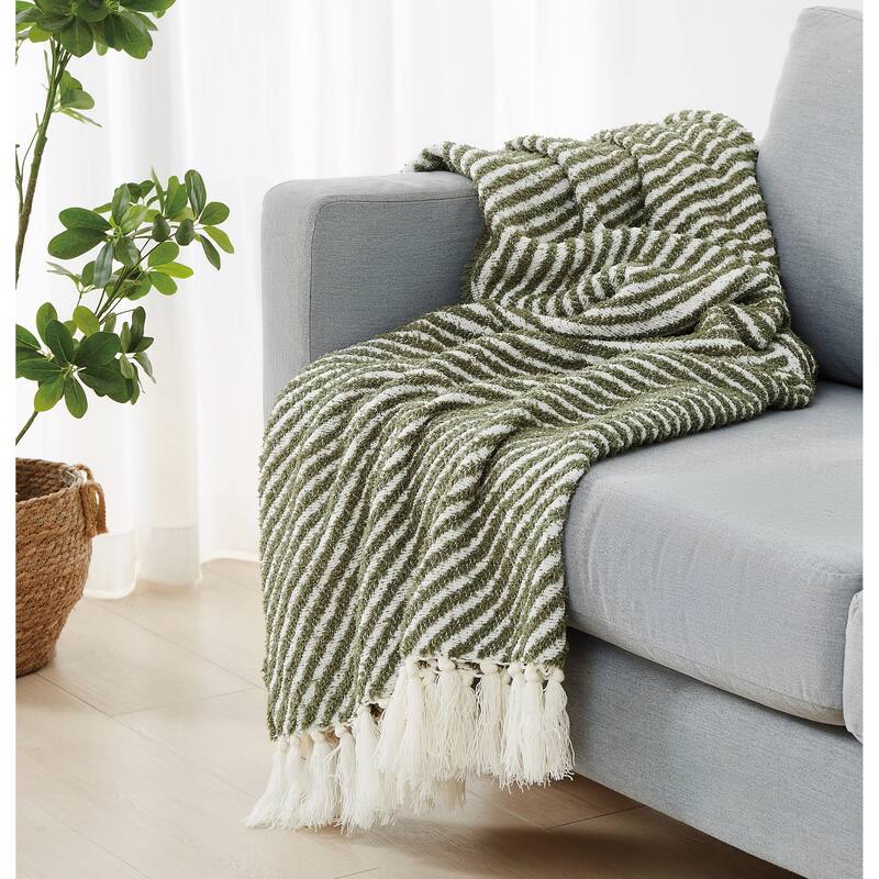 Brooklyn Loom Diagonal Chenille Stripe 50x70 Throw