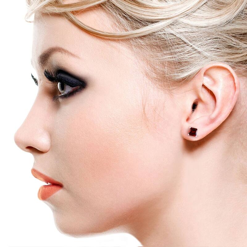 1.75 Carat 14K Solid Gold Sparkle Garnet Stud Gemstone Earrings