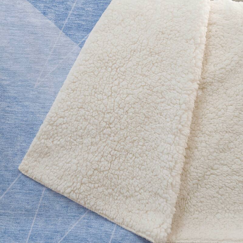Premium Machine Washable Modern Prism Sherpa Throw Blanket