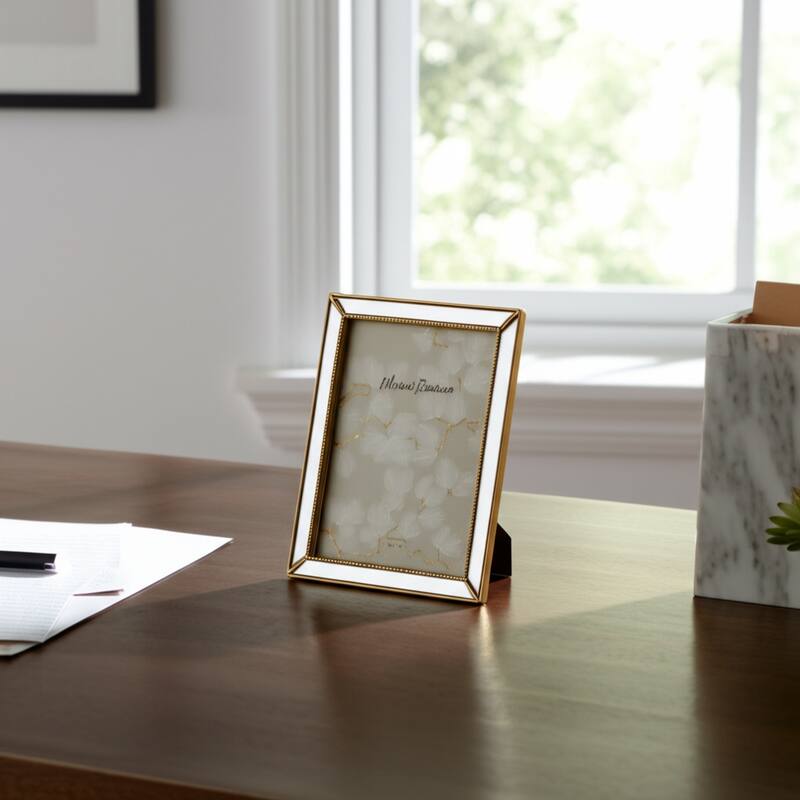 Resin Glass Photo Frame Modern Glam Style Sleek Decorative Detailing