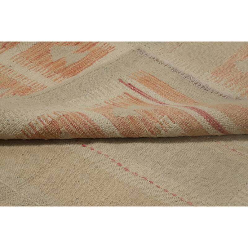 Hand Woven Oriental 100% Wool Carpet Southwestern Tribal Beige & Ivories Kilim Area Rug - 7' 9'' X 4' 10''