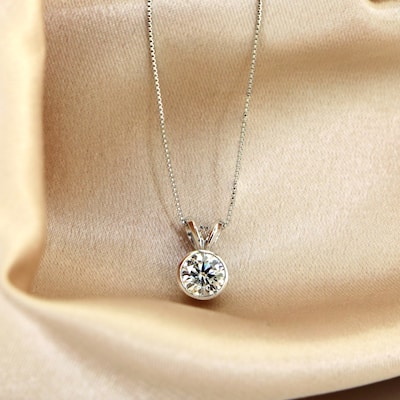 Auriya 14k Gold 1/2ct TW Round Bezel Set Moissanite Necklace Solitaire - 5 mm - 5 mm