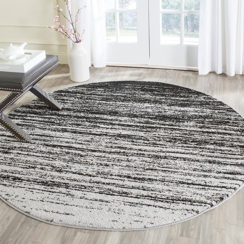 SAFAVIEH Adirondack Vera Modern Ombre Distressed Area Rug - 6' Round - Silver/Black - Round
