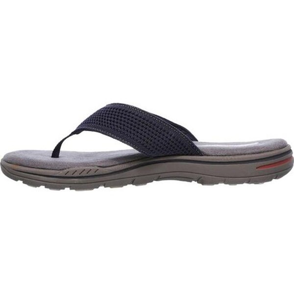 sketchers fit flops