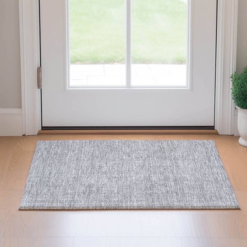 Premium Washable Super Soft Traditional Borderless Mayfield Rug - Silver - 1' 8" x 2' 6"