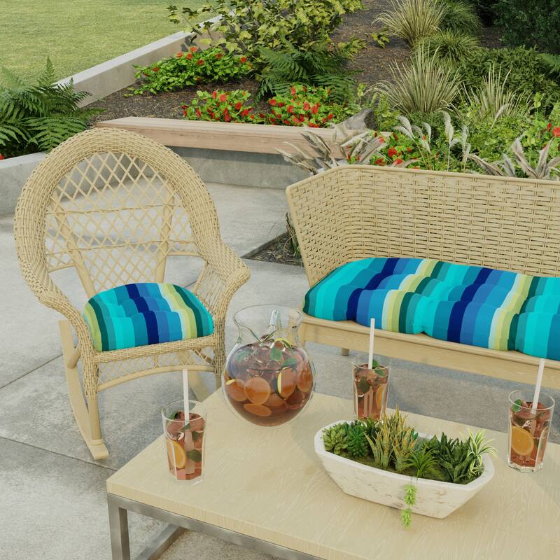 18" x 18" Contoured Outdoor Wicker Seat Cushion - Set of 2 - 18'' L x 18'' W x 4'' H