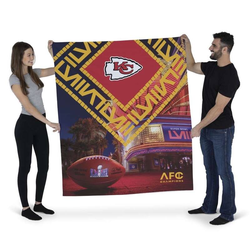 NFL Kansas City Chiefs SB58 Arrival Participant Wall Hanging - 34"x40"