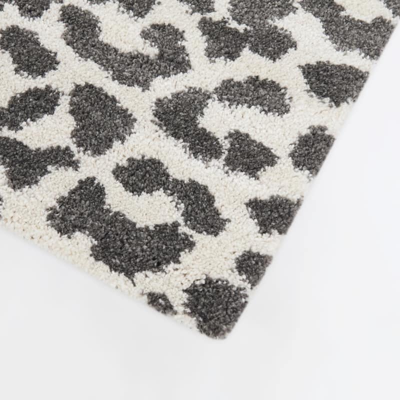 Leo Global Glam Animal Print Area Rug