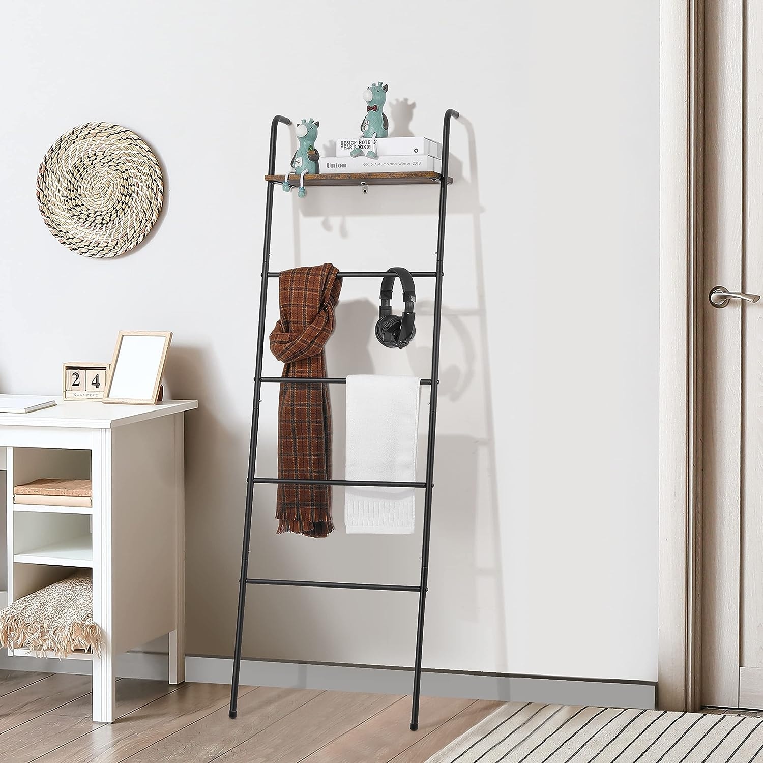 5-Tier 57.68 in. Farmhouse Wall Mounted Ladder Quilt Rack with