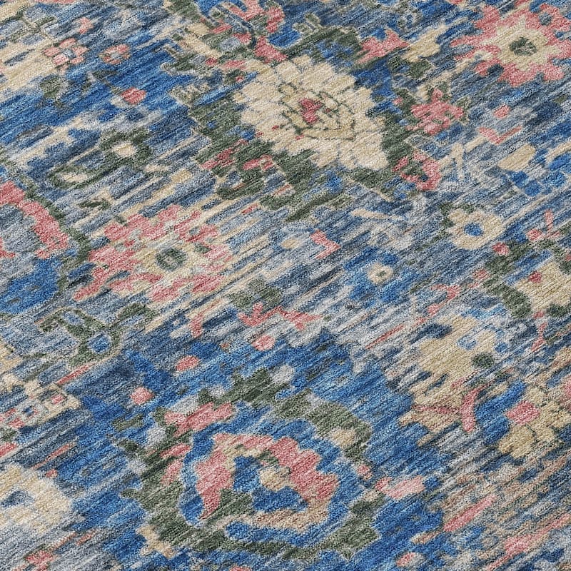 Machine Washable Indoor/ Outdoor Vintage Traditional Chantille Rug