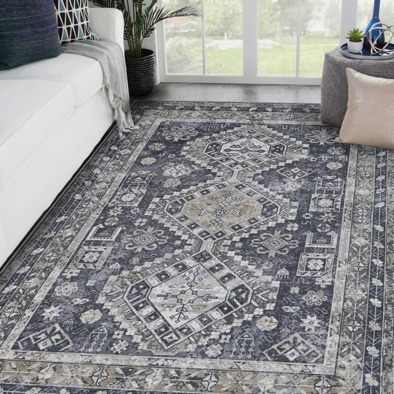 Alaska Machine-Washable Vintage Medallion Power-Loomed Area/Runner Rug