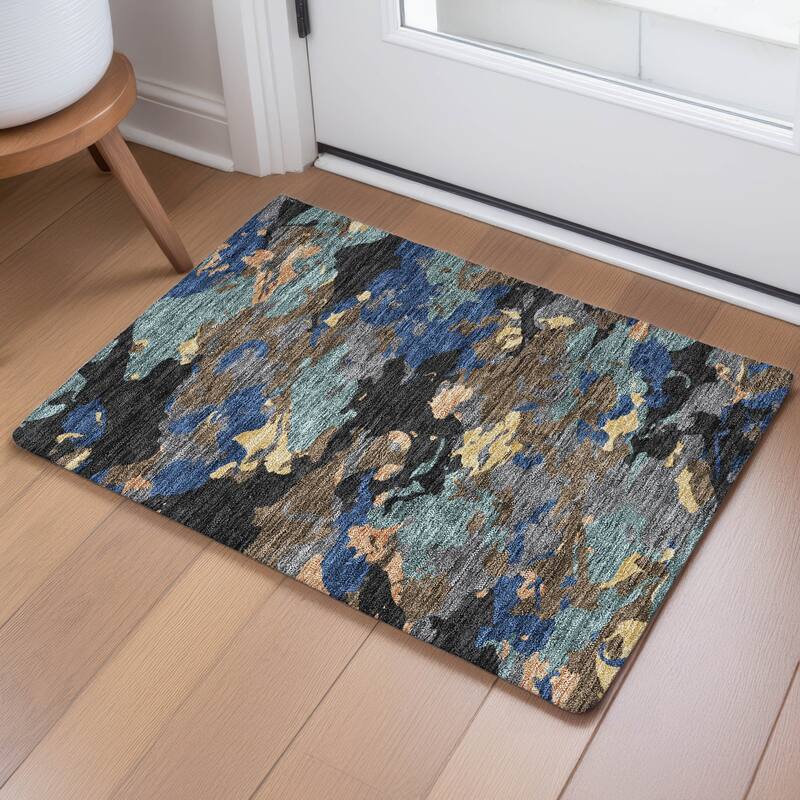 Machine Washable Indoor/ Outdoor Abstract Mexi Chantille Rug