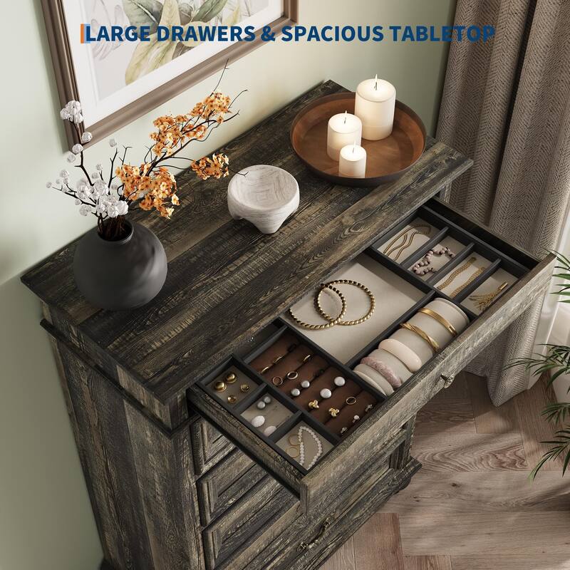 7 Drawer Dressers, with 3 Different Sizes Drawers