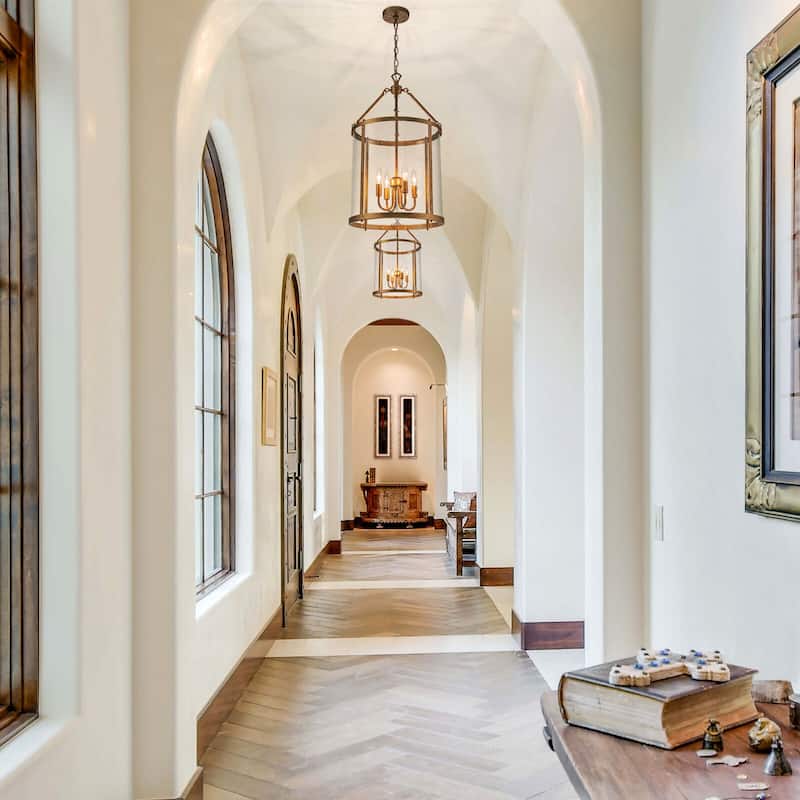 4 - Light Farmhouse Lantern Glass Drum Chandelier for Entryway