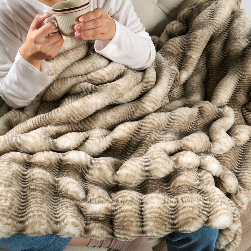 Thick StripeRabbit FauxFur Throw Fuzzy Soft Plush Blanket for Sofa